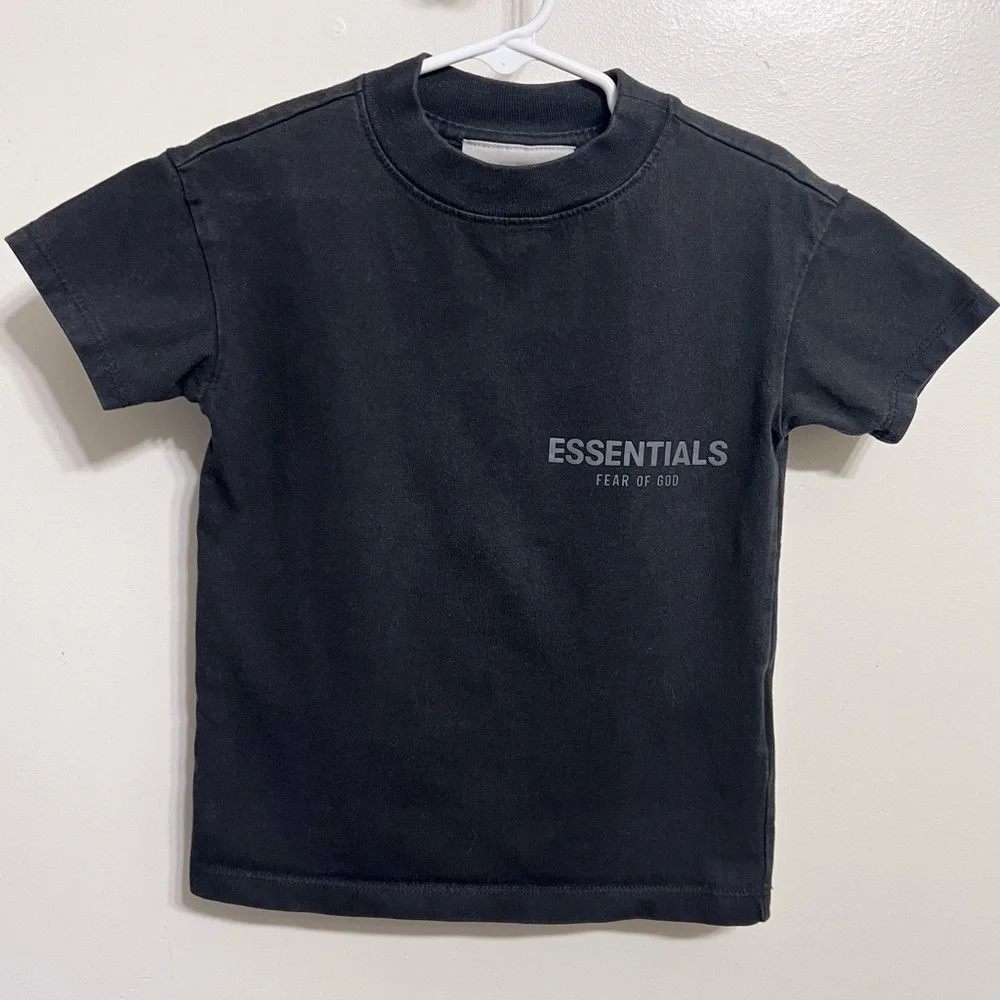 Fear of God Essentials Tee Shirt Kids Sz XS 4/5 Black Grunge T Shirt Boys Girls